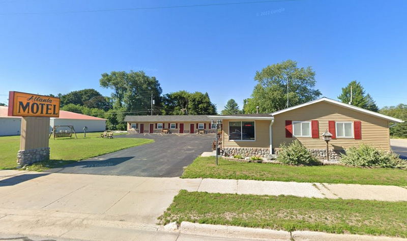 Atlanta Motel - From Web Listing (newer photo)